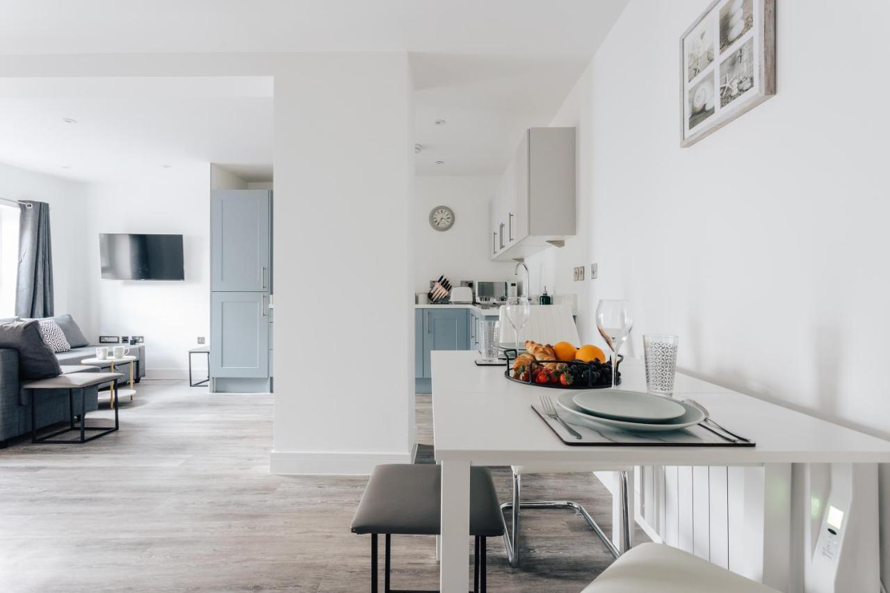 Contemporary Two Bedroom Duplex - Secluded Residence With Parking In A Prime Central Location Bournemouth Ngoại thất bức ảnh